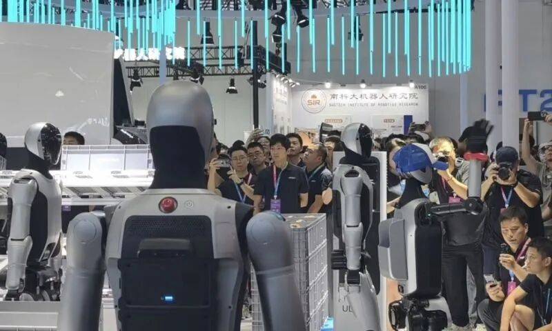 人形機器人賽道風起云涌 優必選獲10億美元融資，智能研發駛入快車道